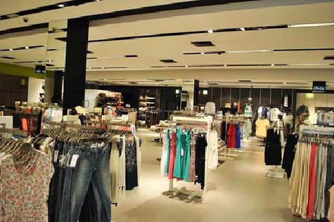 社旗商场里的店面怎么装修?